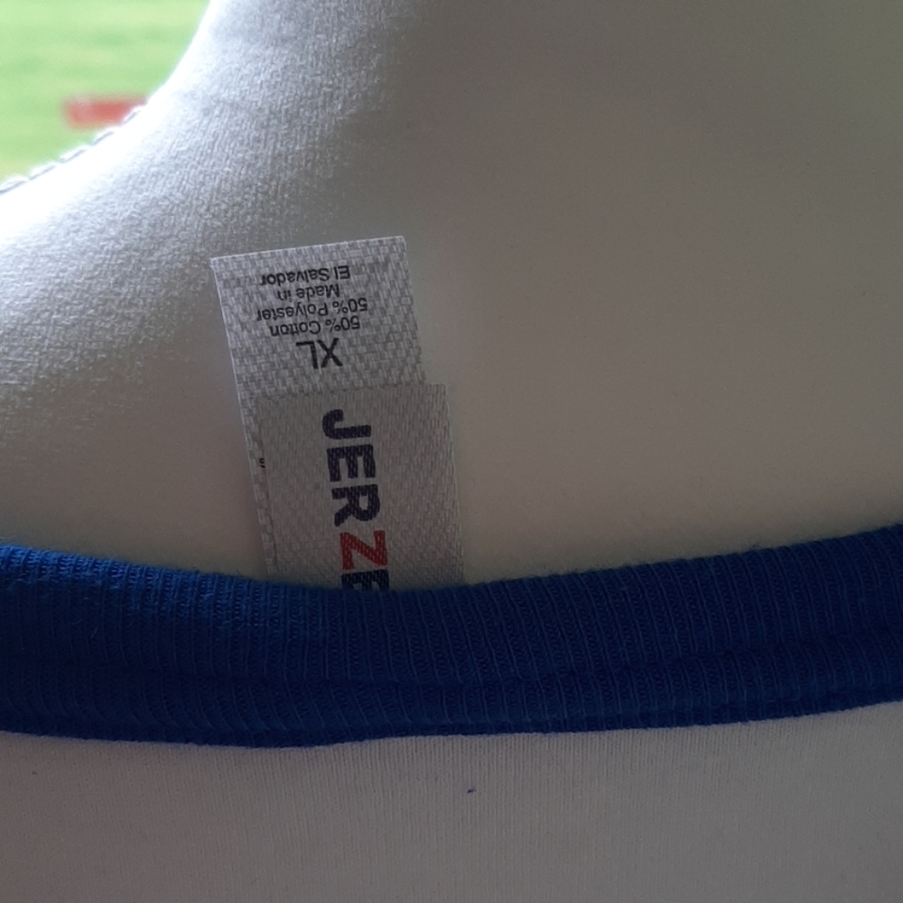 3🚨/$25 🆕️ AUTISM  Jersey                   E4 - Picture 7 of 8